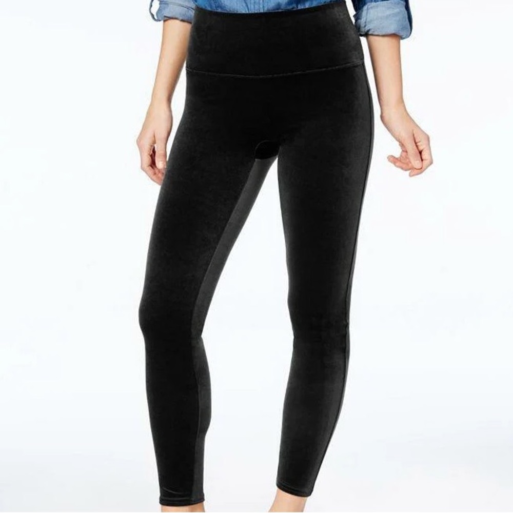Spanx Velvet Legging in Black